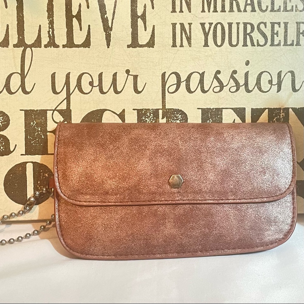 Maurice’s CLASSIC CHIC CLUTCH PURSE! UNBRANDED & STYLED BY YOU!